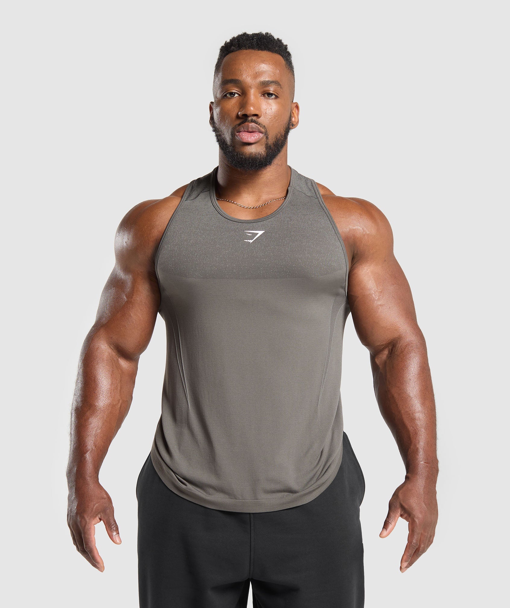 Shadow Seamless Stringer